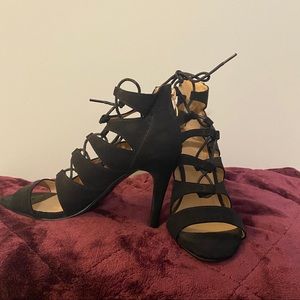 Sergio Bari 31/2 inch open toe shoe